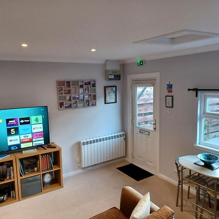 The Highland Studio Muir Of Ord Extérieur photo